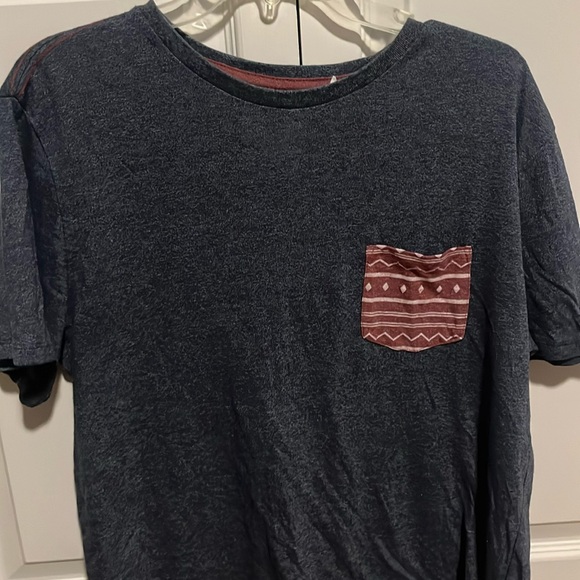 On the Byars t shirt - Picture 1 of 4